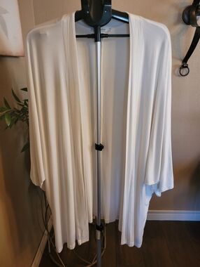 NWOT Penningtons  Lightweight Open Front Drape Cardigan